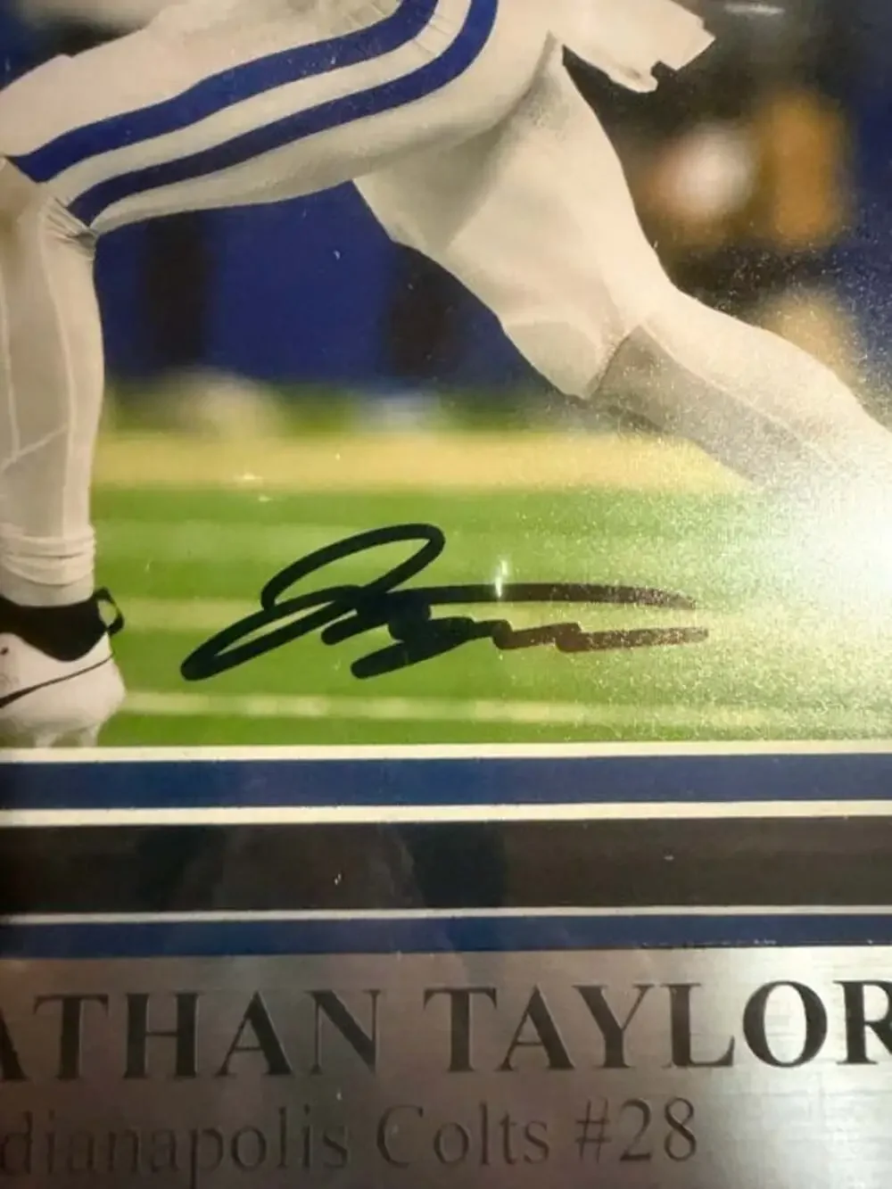 Johnathan Taylor signed autographed Indianapolis Colts 8x10 Photo Framed JSA
